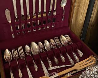 Prestige Silverplated Flatware Set