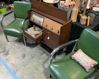 MCM stereo, green side chairs