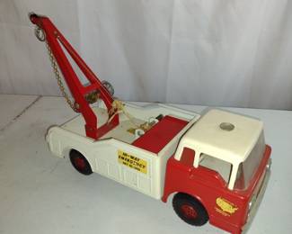 Nylint pressed steel Hi-Way Emergency Service Tow Truck