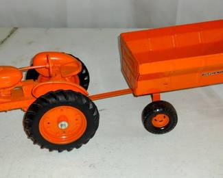 Allis Chalmers WD toy tractor with wagon...