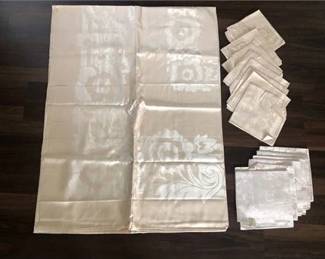 Vintage Bailey Department Store Linen