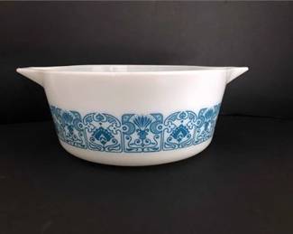 Discontinued Horizon Pyrex Casserole 