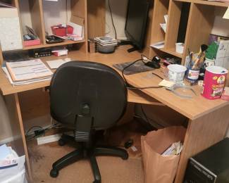 Desk & chair
