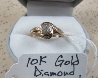 10K Gold Diamond Wedding Set