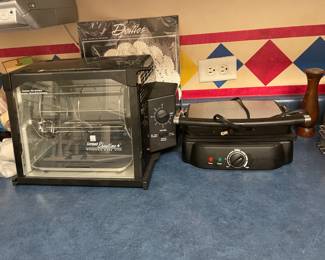 Showtime Chicken Roaster, NEW & Kenmore Pannini Machine