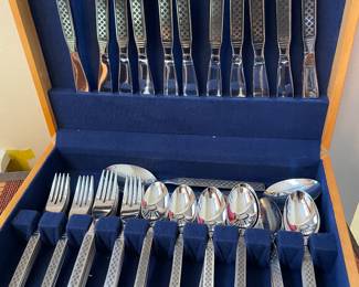 Silverplate Set
