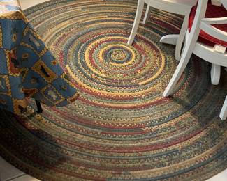 Round Rug