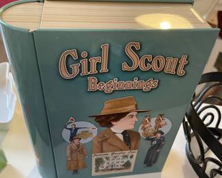 Metal Girl Scout Box