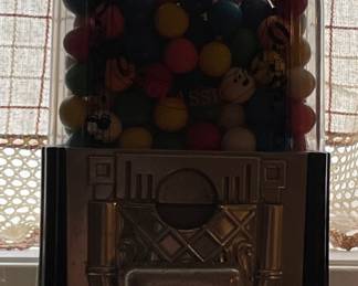 Small Gumball Machine 