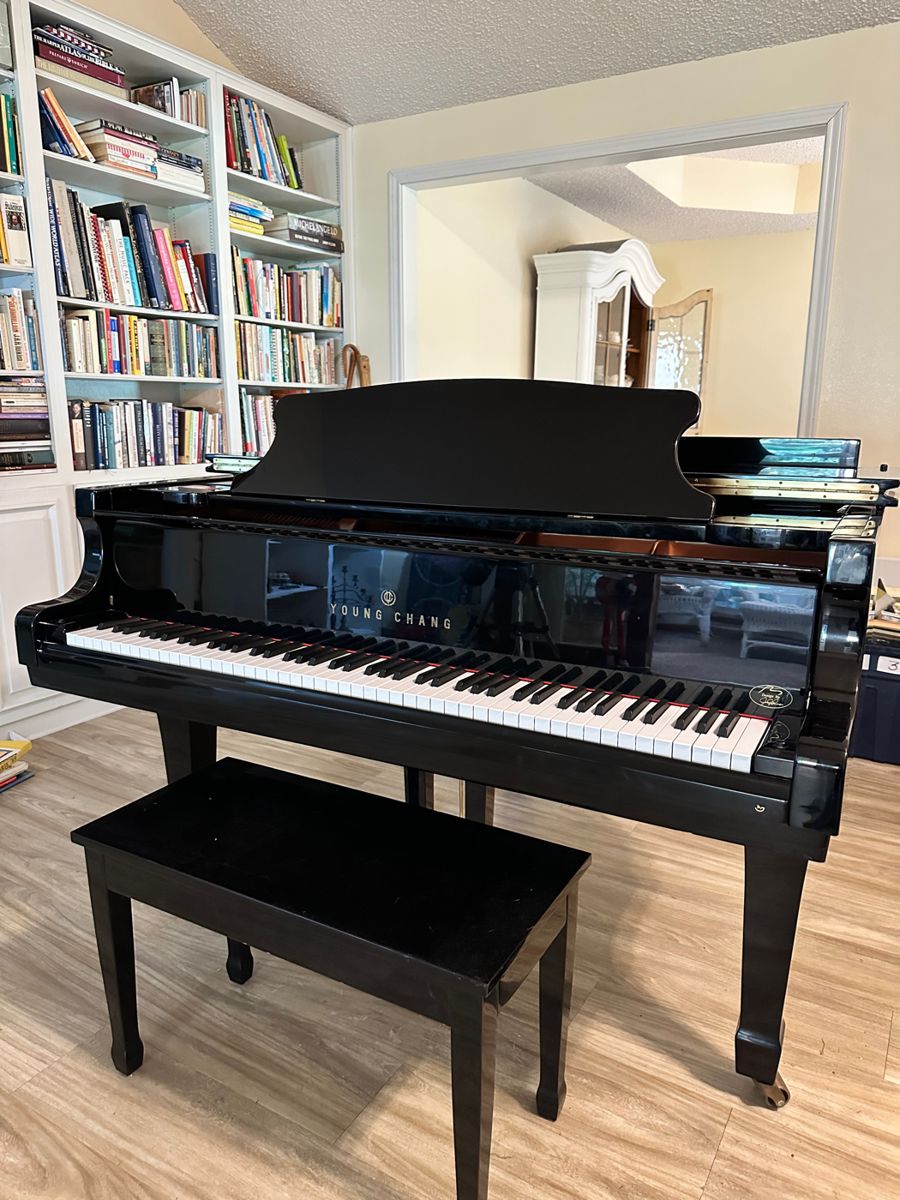 Young Chang piano