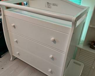 Changing table