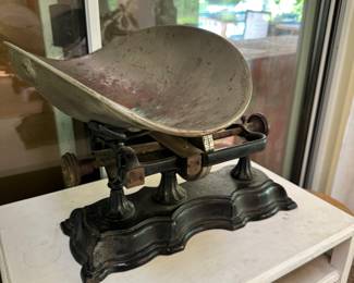 Antique scale