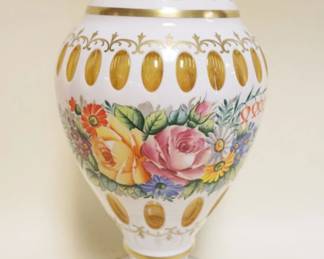 1004	OUTSTANDING BOHEMIAN ART GLASS AMBER FLORAL VASE, APPROXIMATELY 17 IN HIGH
