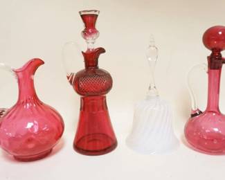 1007	VICTORIAN GLASS GROUP INCLUDING CRANBERRY DECANTORS, LARGEST APPROXIMATELY 12 IN
