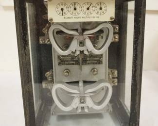 1293	ANTIQUE GE WATT HOUR METER, APPROXIMATELY 6 IN X 10 IN X 12 IN HIGH
