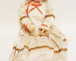 1073	ANTIQUE GERMAN BISQUE HANWERK DOLL #3, APPROXIMATELY 22 IN
