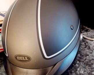 BELL PRO MOTORCYCLE HELMET 