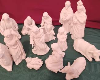 VINTAGE AVON BISQUE NATIVITY - 1968