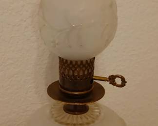 VINTAGE ELEC. LAMP