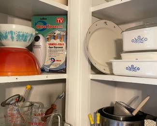 Pyrex & Corningware