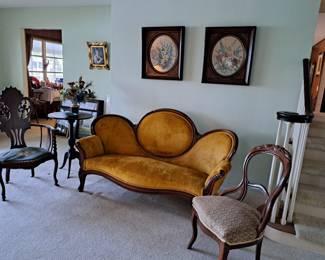 SOFA WITH OCCASIONAL CHAIRS