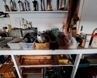 SMALL TOOLS, TROPHIES