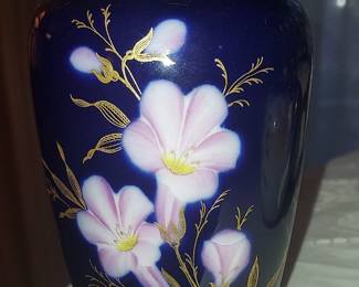 Hutschenreuther Vase