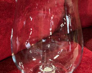 Grand Vase Hurricane Style 18” x 12”