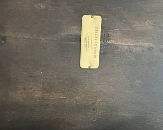 Dessin Fournir 72" Dining Table. $3700