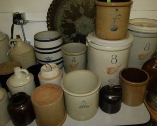 Ten pieces of red-wing bottom-marked stoneware
