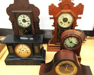 vintage mantel clocks