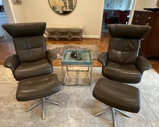 IMG - Recliner and Ottoman