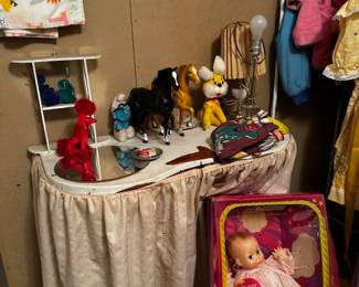 Little Vanity, Baby doll, horses