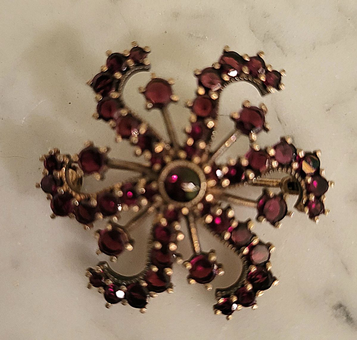 'LET IT GO HEWLETT JEWELRY AUCTION! 18kT... starts on 12/2/2023