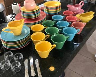 Fiesta style dish set
