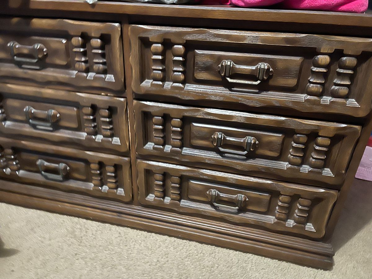 Estate sale in McDonough housewares tools etc. starts on 12/8/2023