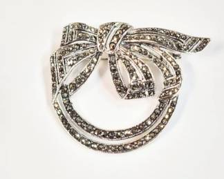Vintage sterling marcasite bow pin