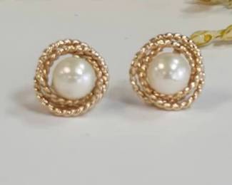 14k pearl earrings 