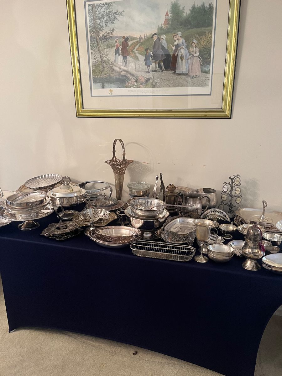 North Athens Estate Sale with Something for... starts on 12/7/2023