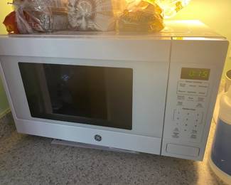 Microwave $ 64.00