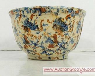 28 Red Wing Spongeware Bowl