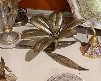 Vintage Brass Flower Ash Tray, with detachable Pedals