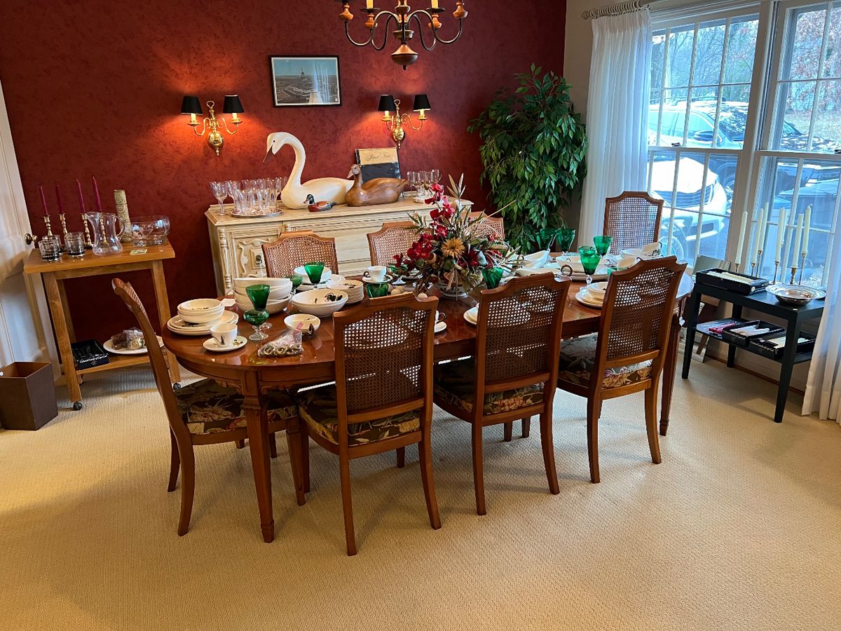 Wonderful Lewisburg Estate Sale starts on 12/6/2023