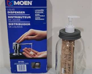 Lot 032   4 Bid(s)
New in Box MOEN Liquid Dispenser Jar with pump