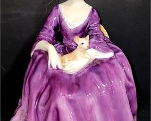 Lot 144   4 Bid(s)
Royal Doulton " Charlotte " HN2421 Bone China England figurine