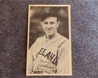 Lot m32   3 Bid(s)
1936 Goudey Premium - Oral Hildebrand, Cleveland Indians