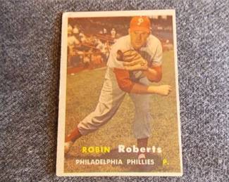 Lot m93   3 Bid(s)
1957 Topps #15 Robin Roberts