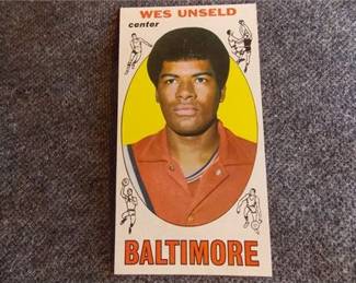 Lot m28   0 Bid(s)
1969-70 Topps #56 Wes Unseld rookie card