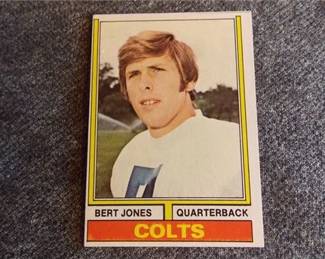 Lot m152   1 Bid(s)
1974 Topps #524 Bert Jones rookie card