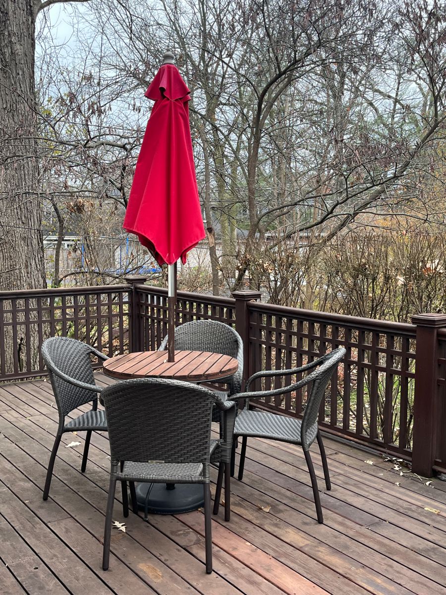 Christmas Sale in Wilmette starts on 12/9/2023